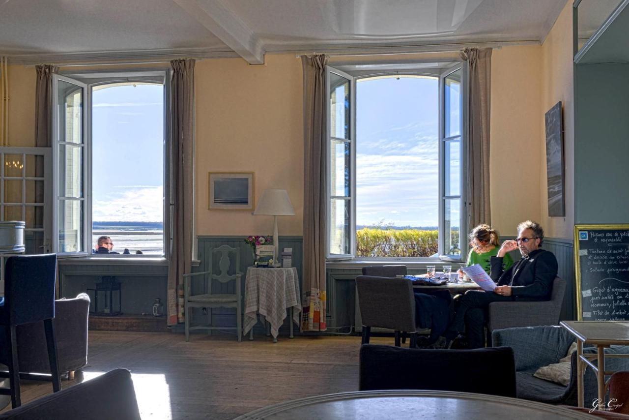 Hotel Restaurant Les Tourelles Le Crotoy Esterno foto